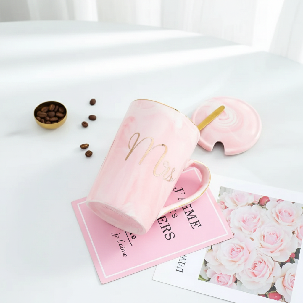 Mrs Gift Mug with Lid