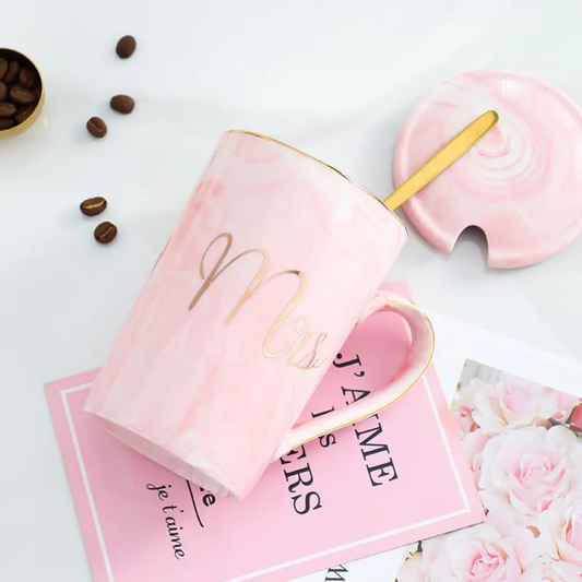 Mrs Gift Mug with Lid